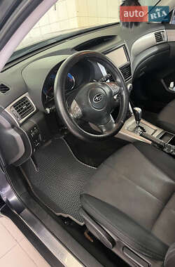 Внедорожник / Кроссовер Subaru Forester 2008 в 
