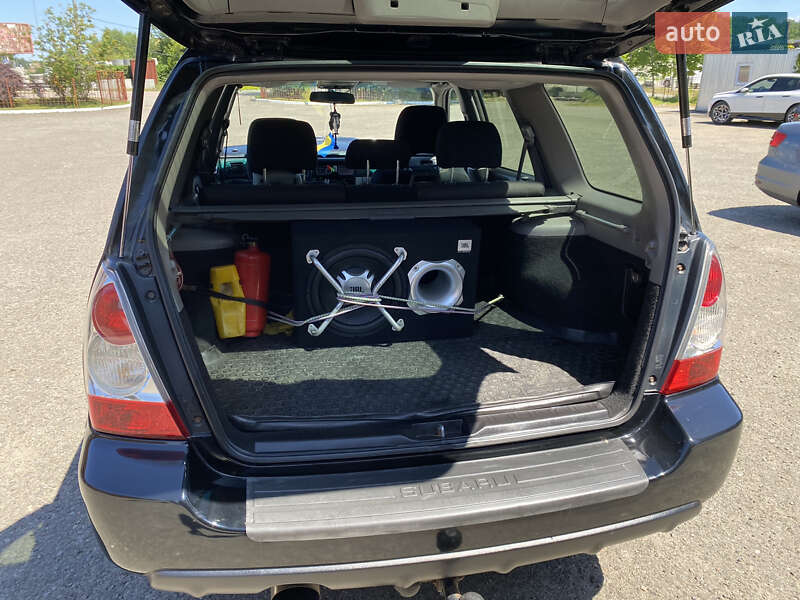 Внедорожник / Кроссовер Subaru Forester 2006 в Глевахе