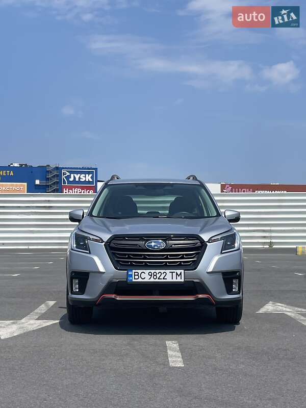 Позашляховик / Кросовер Subaru Forester 2023 в Львові