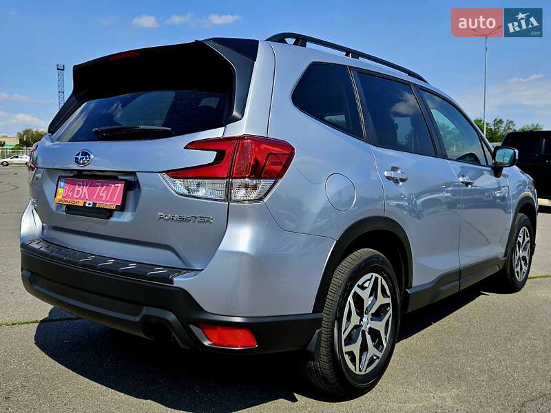 Внедорожник / Кроссовер Subaru Forester 2024 в Днепре