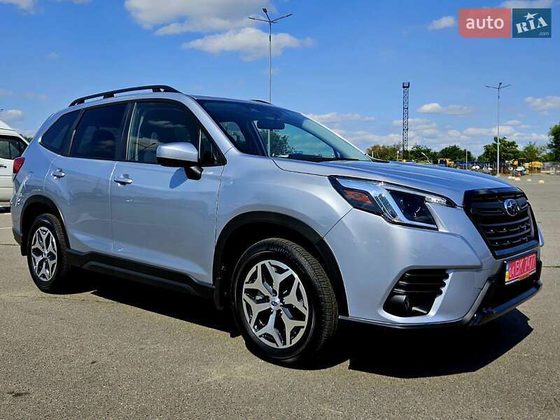 Внедорожник / Кроссовер Subaru Forester 2024 в Днепре