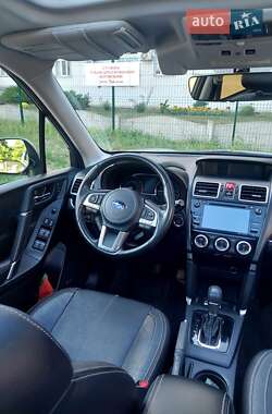 Внедорожник / Кроссовер Subaru Forester 2018 в 