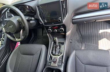 Внедорожник / Кроссовер Subaru Forester 2019 в 