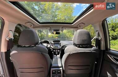 Внедорожник / Кроссовер Subaru Forester 2020 в 