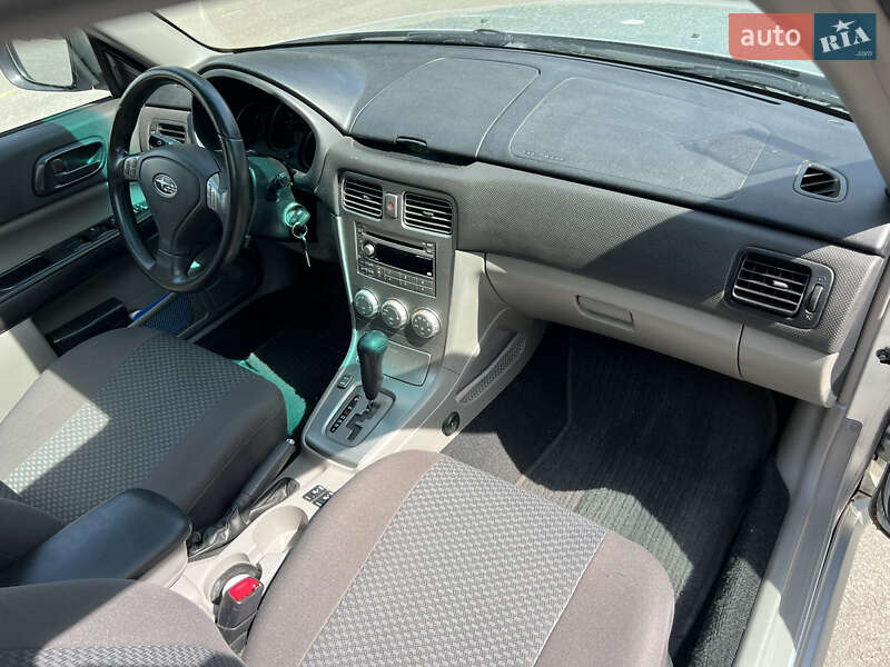 Внедорожник / Кроссовер Subaru Forester 2006 в Житомире