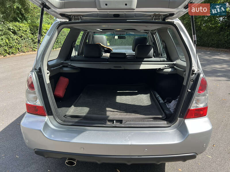 Внедорожник / Кроссовер Subaru Forester 2006 в Житомире