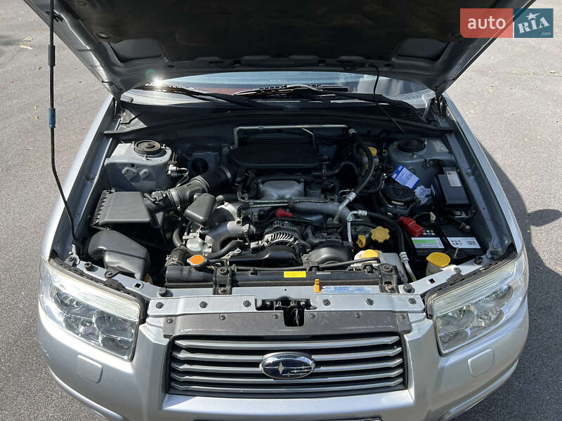 Внедорожник / Кроссовер Subaru Forester 2006 в Житомире