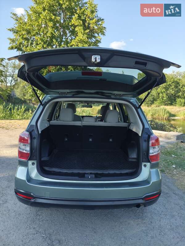 Внедорожник / Кроссовер Subaru Forester 2015 в Днепре