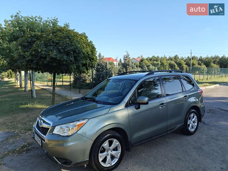 Внедорожник / Кроссовер Subaru Forester 2015 в Днепре