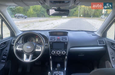 Внедорожник / Кроссовер Subaru Forester 2016 в 