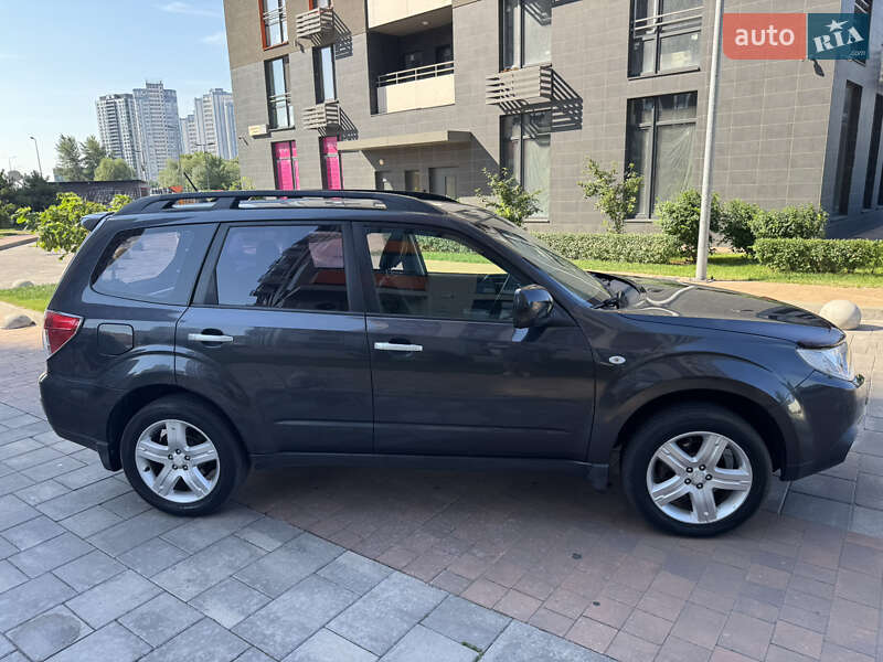 Внедорожник / Кроссовер Subaru Forester 2008 в Киеве