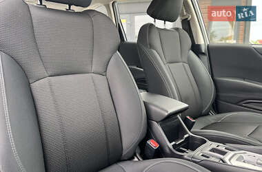 Внедорожник / Кроссовер Subaru Forester 2020 в 