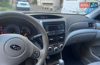 Внедорожник / Кроссовер Subaru Forester 2009 в 