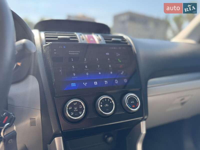 Внедорожник / Кроссовер Subaru Forester 2014 в Днепре