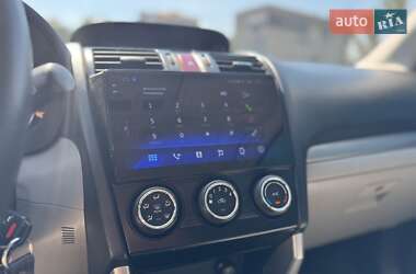 Внедорожник / Кроссовер Subaru Forester 2014 в 