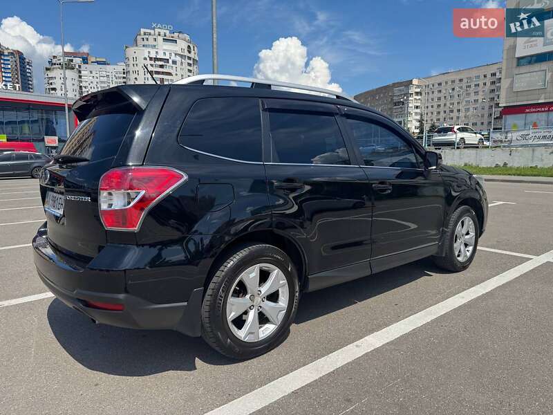 Внедорожник / Кроссовер Subaru Forester 2014 в Харькове