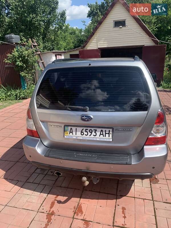 Позашляховик / Кросовер Subaru Forester 2007 в Києві