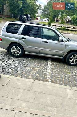 Внедорожник / Кроссовер Subaru Forester 2007 в 