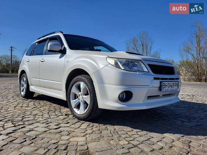 Внедорожник / Кроссовер Subaru Forester 2010 в Одессе