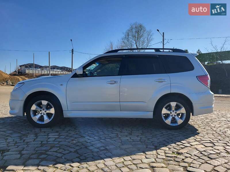 Внедорожник / Кроссовер Subaru Forester 2010 в Одессе