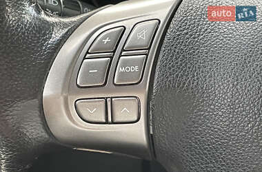 Внедорожник / Кроссовер Subaru Forester 2009 в 