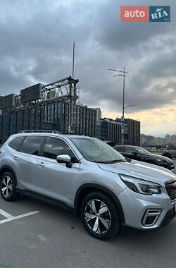 Внедорожник / Кроссовер Subaru Forester 2019 в 