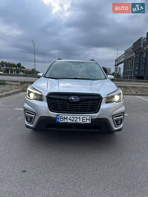 Внедорожник / Кроссовер Subaru Forester 2019 в Киеве