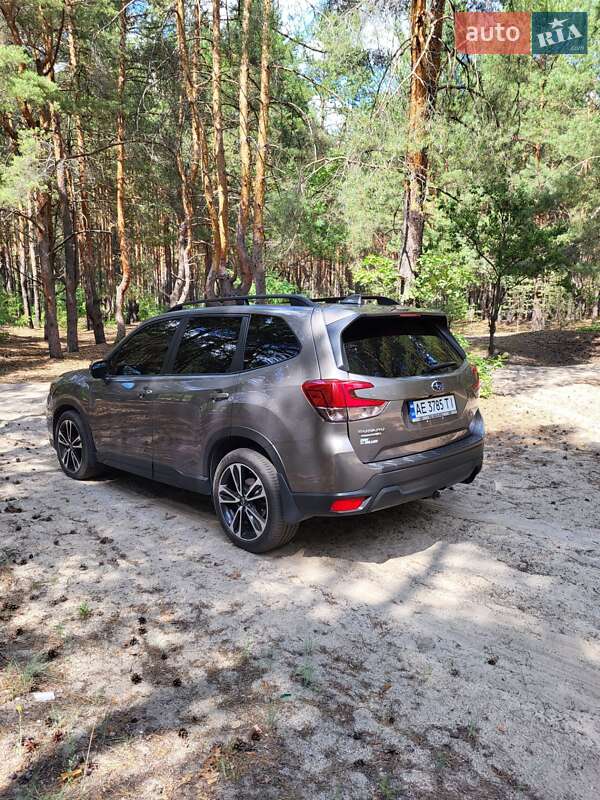 Внедорожник / Кроссовер Subaru Forester 2020 в Днепре