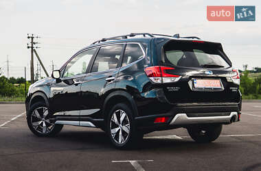 Внедорожник / Кроссовер Subaru Forester 2019 в 