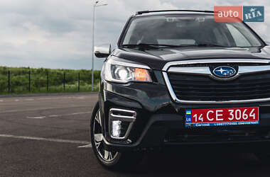 Внедорожник / Кроссовер Subaru Forester 2019 в 