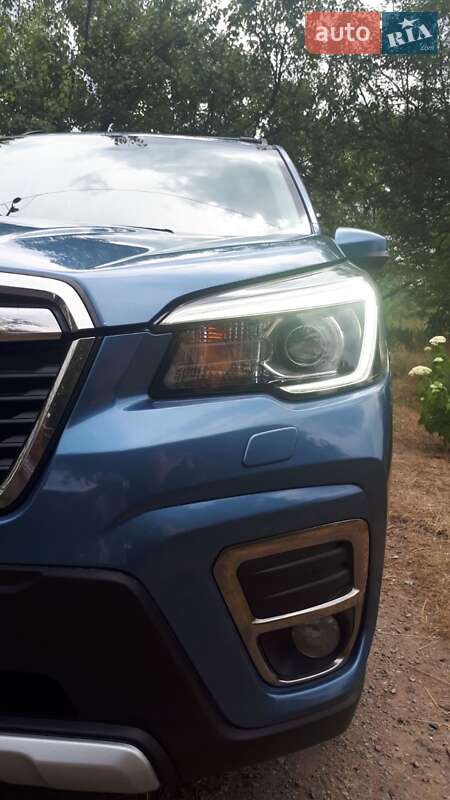 Внедорожник / Кроссовер Subaru Forester 2019 в Изюме