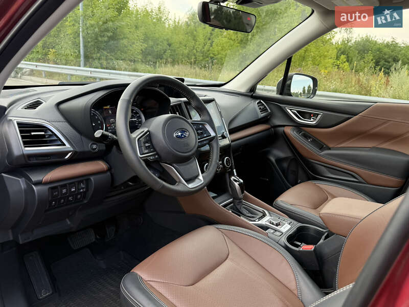 Внедорожник / Кроссовер Subaru Forester 2024 в Киеве