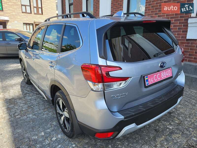 Внедорожник / Кроссовер Subaru Forester 2019 в Харькове