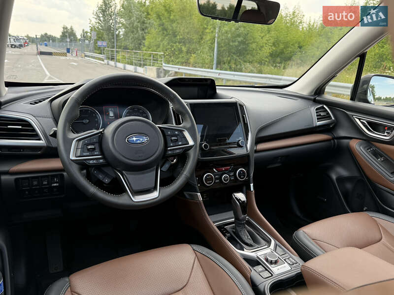 Внедорожник / Кроссовер Subaru Forester 2024 в Киеве