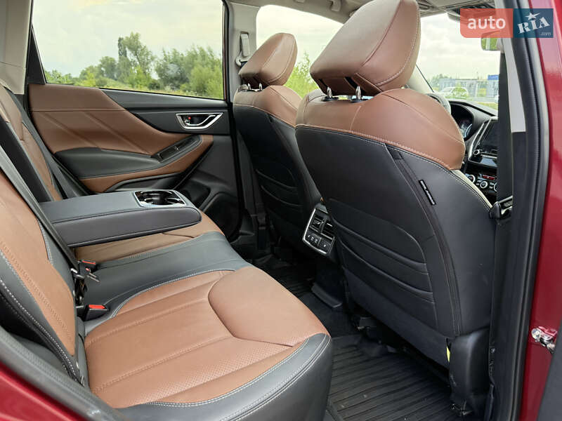 Внедорожник / Кроссовер Subaru Forester 2024 в Киеве