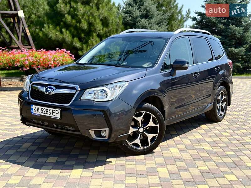 Позашляховик / Кросовер Subaru Forester 2015 в Дніпрі
