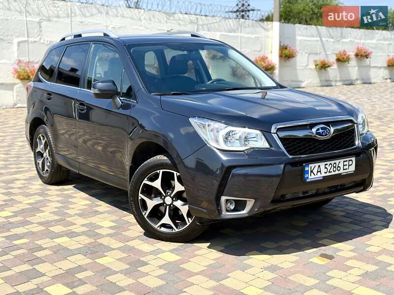 Позашляховик / Кросовер Subaru Forester 2015 в Дніпрі