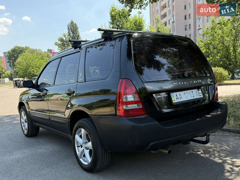Внедорожник / Кроссовер Subaru Forester 2004 в Киеве
