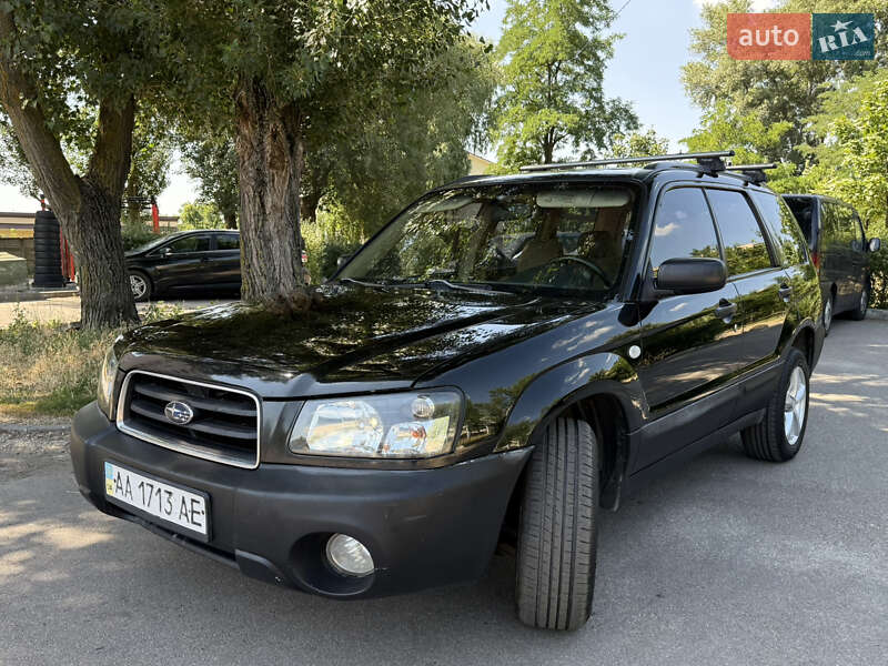 Внедорожник / Кроссовер Subaru Forester 2004 в Киеве