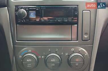 Внедорожник / Кроссовер Subaru Forester 2003 в 