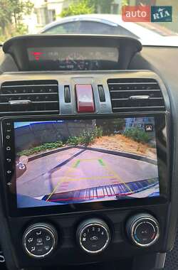 Внедорожник / Кроссовер Subaru Forester 2014 в 