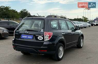 Внедорожник / Кроссовер Subaru Forester 2009 в 