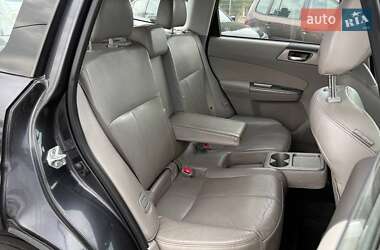 Внедорожник / Кроссовер Subaru Forester 2009 в 