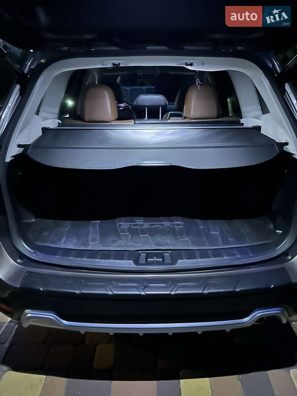 Внедорожник / Кроссовер Subaru Forester 2023 в Киеве