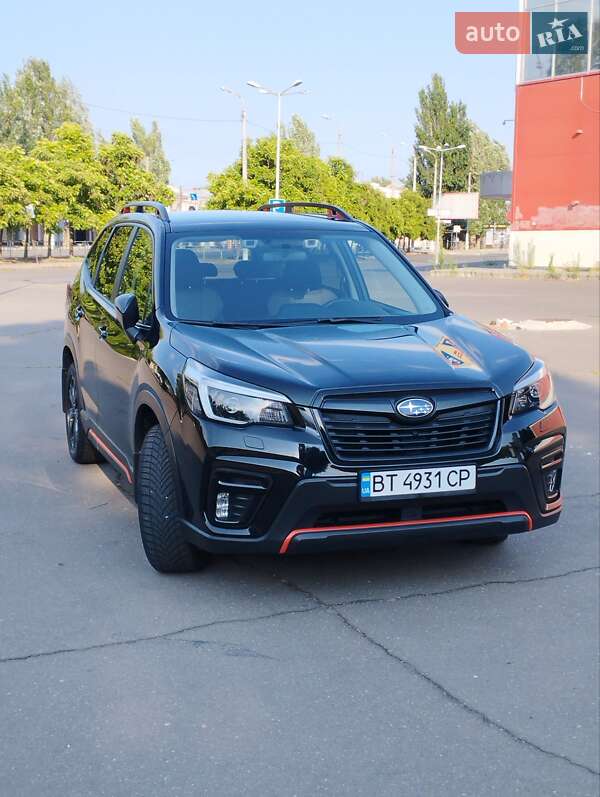 Внедорожник / Кроссовер Subaru Forester 2021 в 
