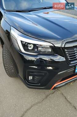 Внедорожник / Кроссовер Subaru Forester 2021 в 