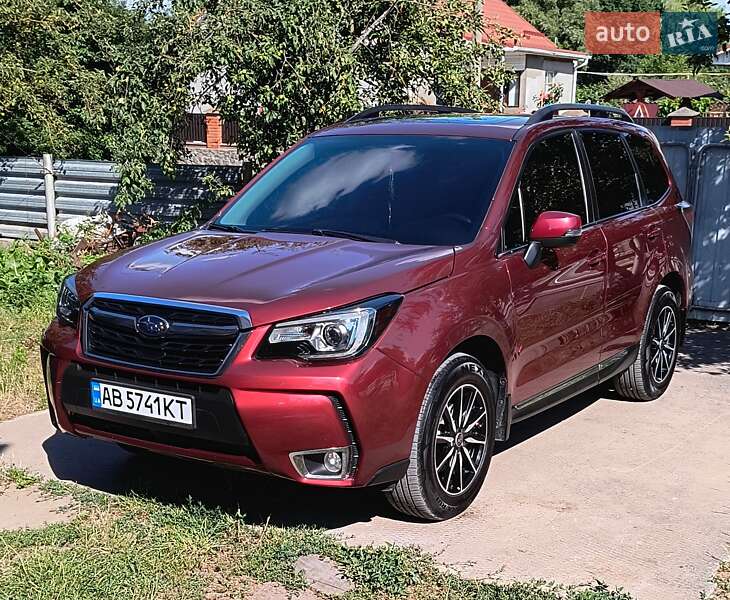Внедорожник / Кроссовер Subaru Forester 2016 в Виннице
