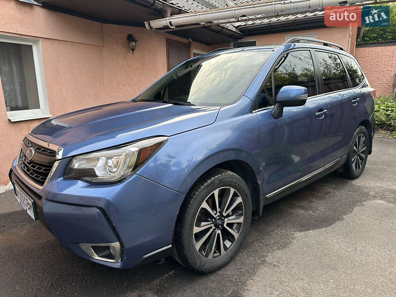 Внедорожник / Кроссовер Subaru Forester 2016 в Сумах