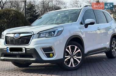 Позашляховик / Кросовер Subaru Forester 2019 в Кам'янському