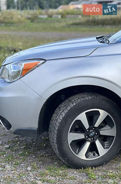 Внедорожник / Кроссовер Subaru Forester 2016 в 